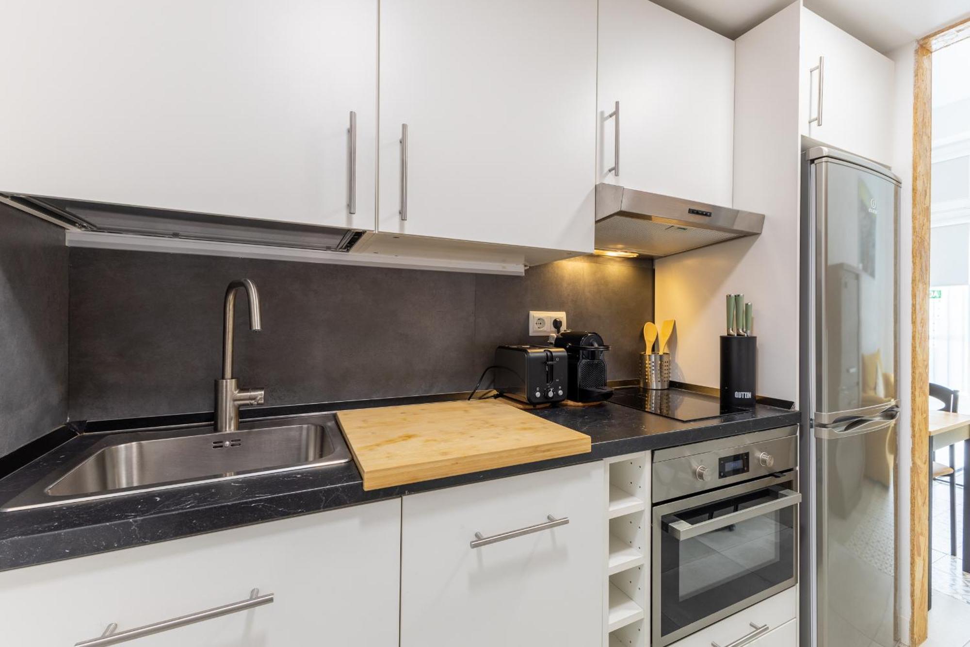 Galileo Apartment Мадрид Екстер'єр фото